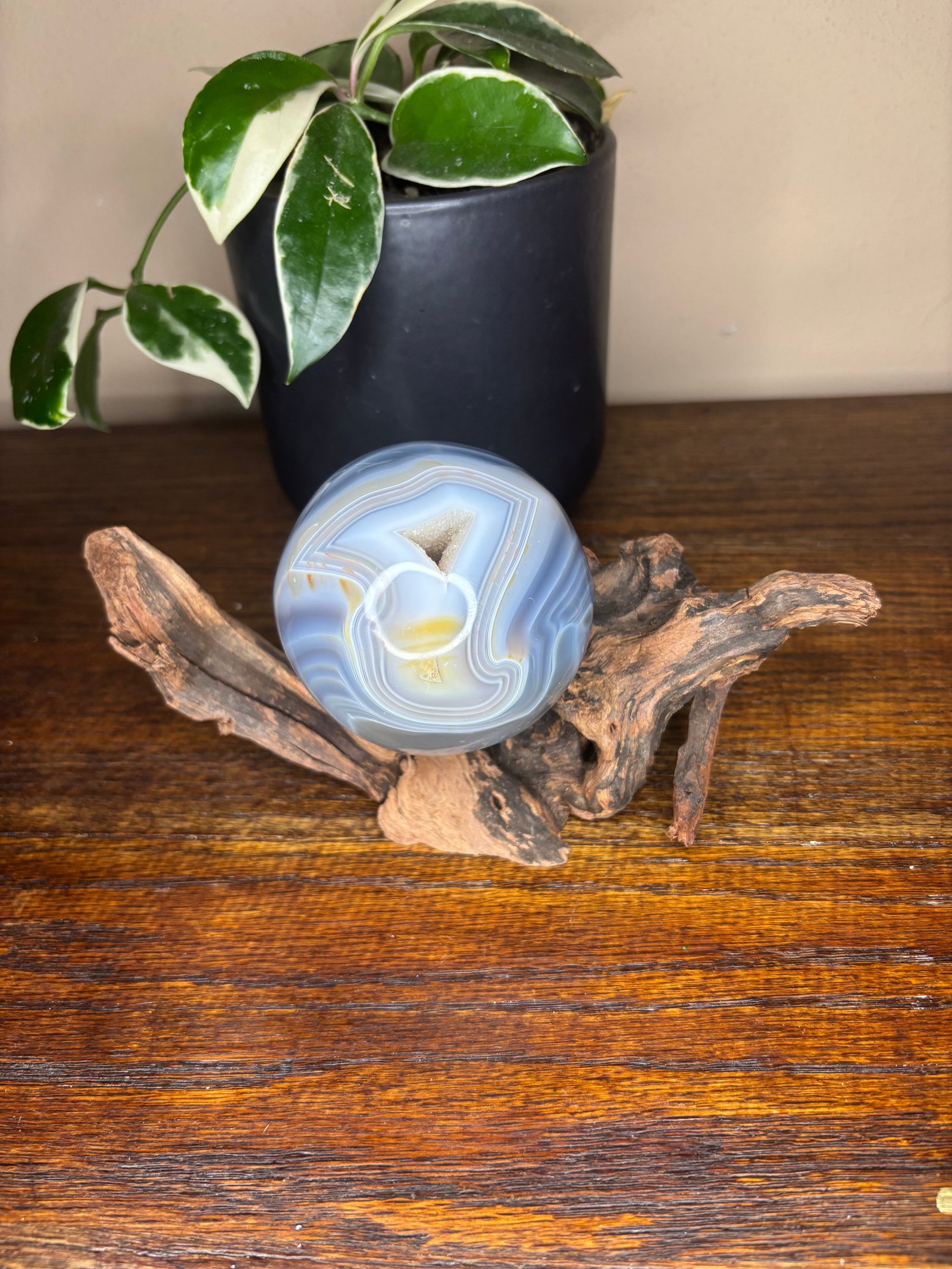 Agate sphere